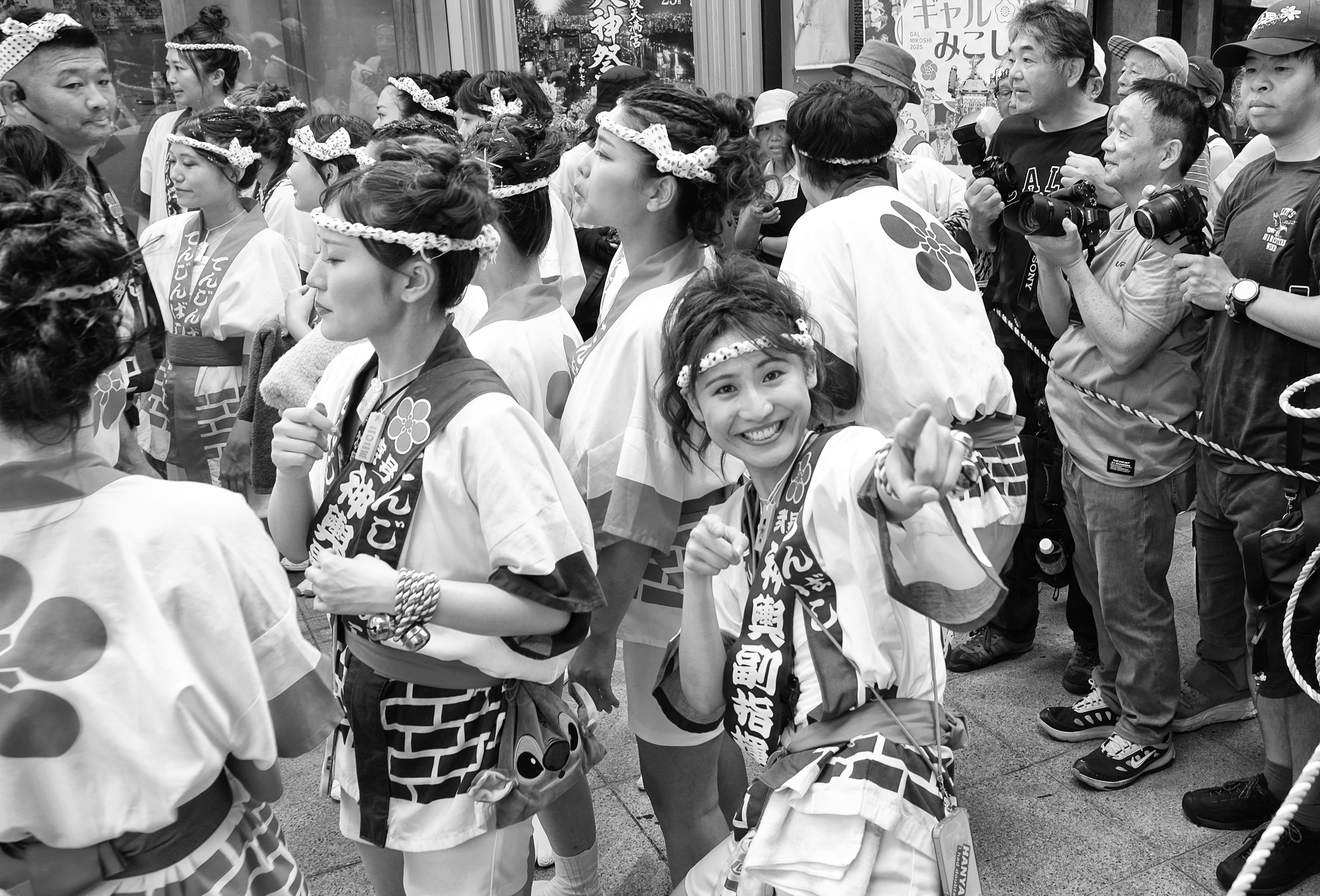 Documentary photography by Ray Holland - Summa fest smile